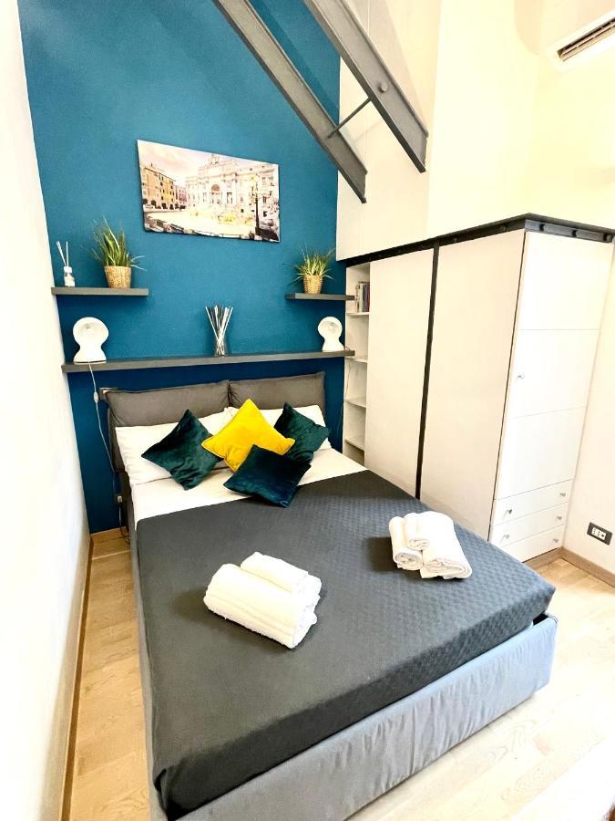 Lägenhet Jef Fontana Di Trevi Loft,